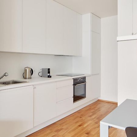Prague Days - Designer Condo - Trendy Neighborhood Luaran gambar